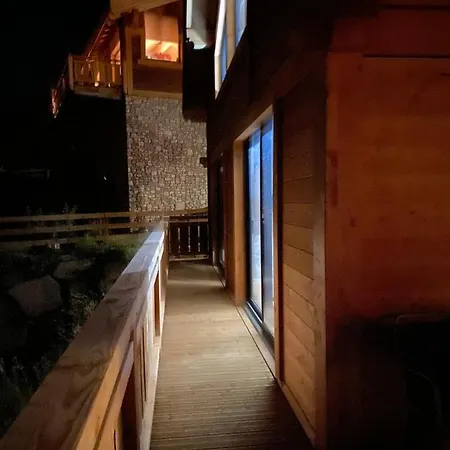 Chalet Des'amy Et Sa Terrasse Pour 8/10 Personnes